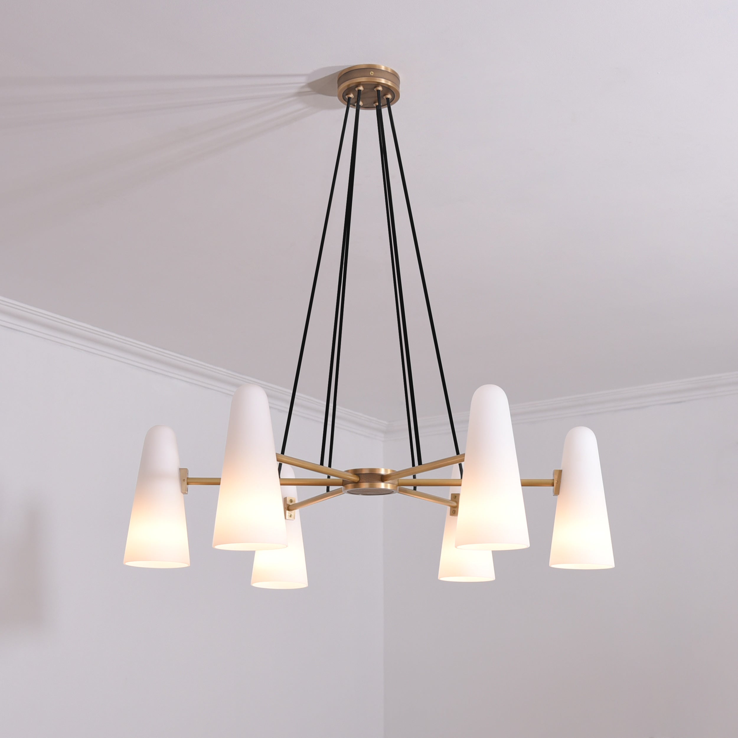 Garanvi 6 Light Chandelier Brass