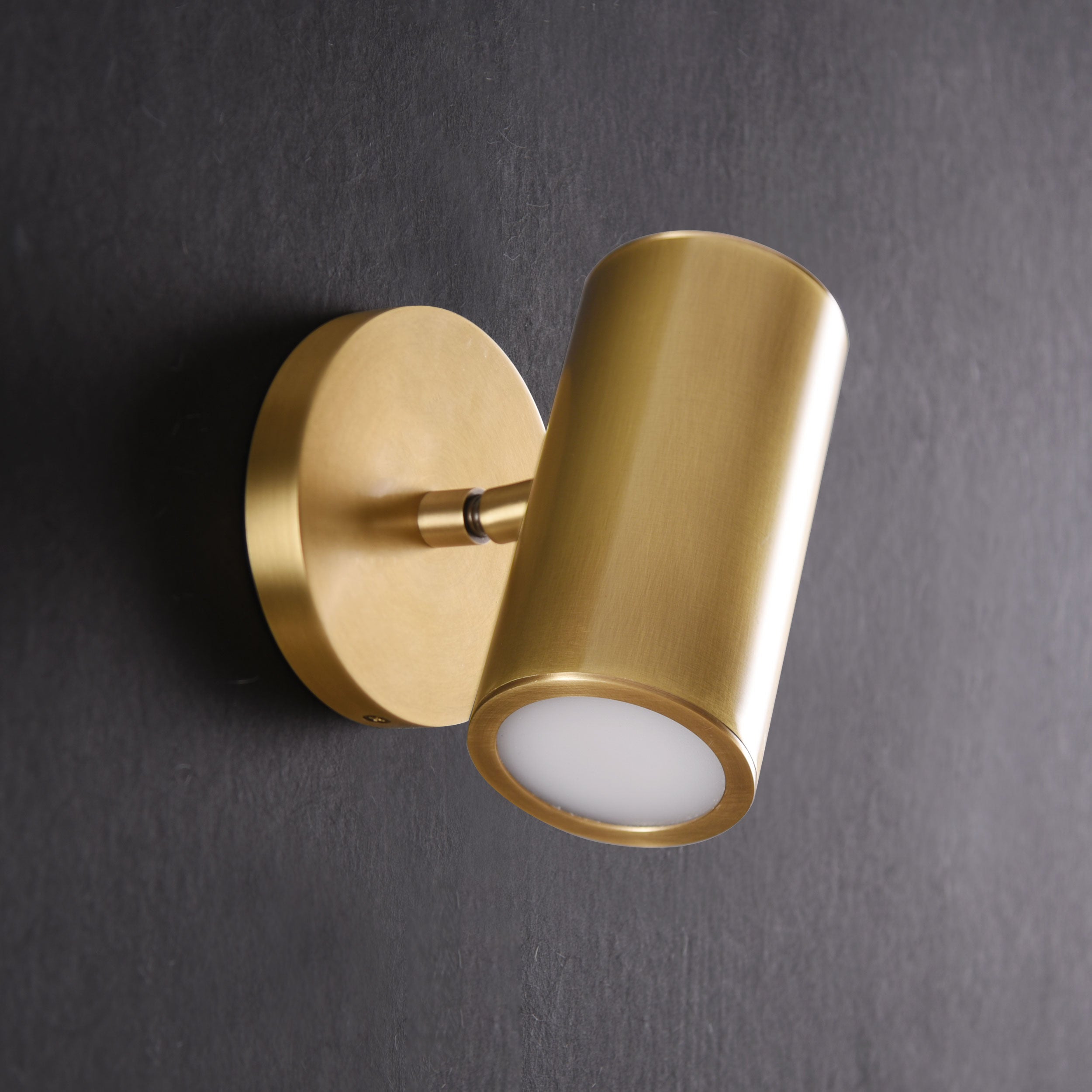 Tayer Sconce Brass