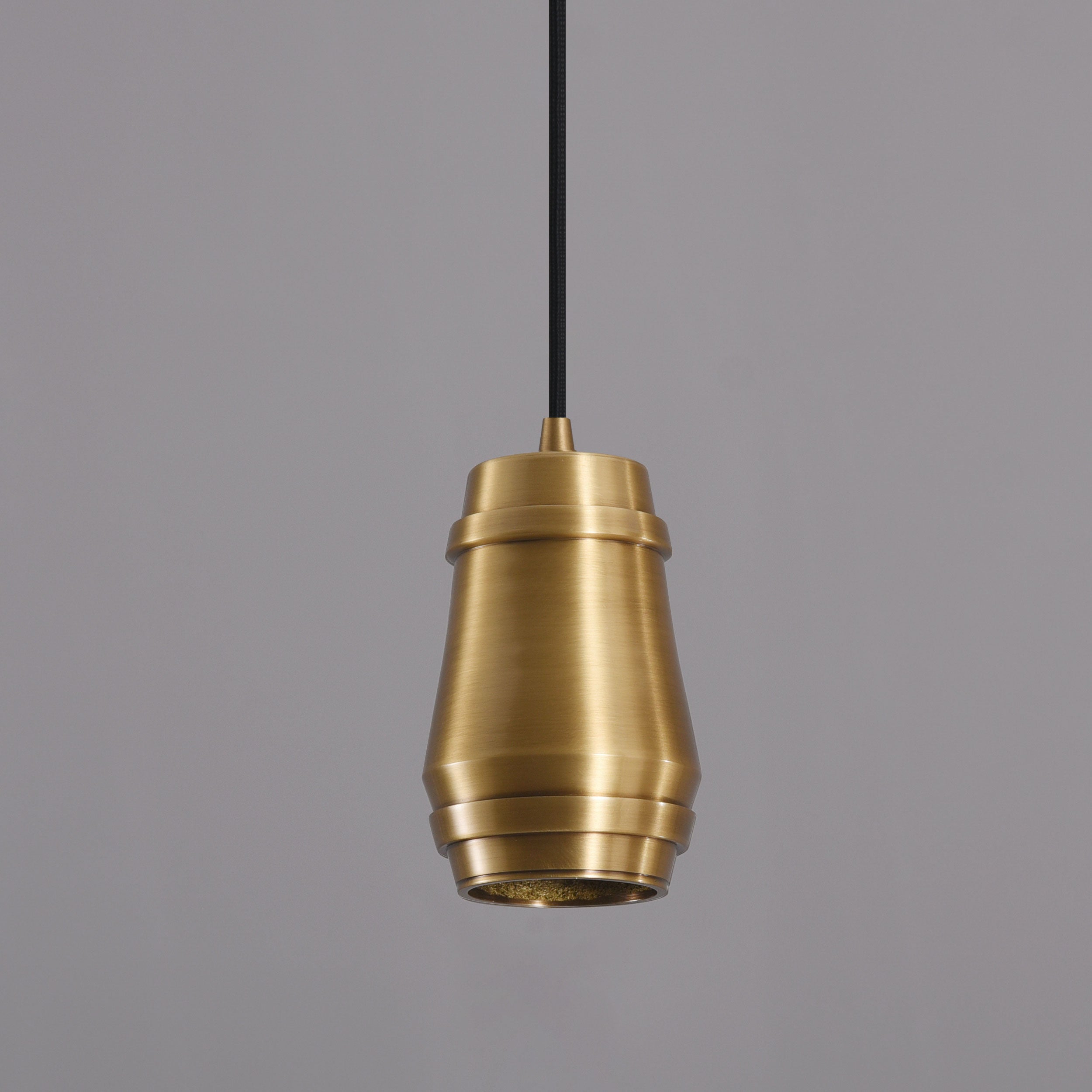 Larate Pendant Brass