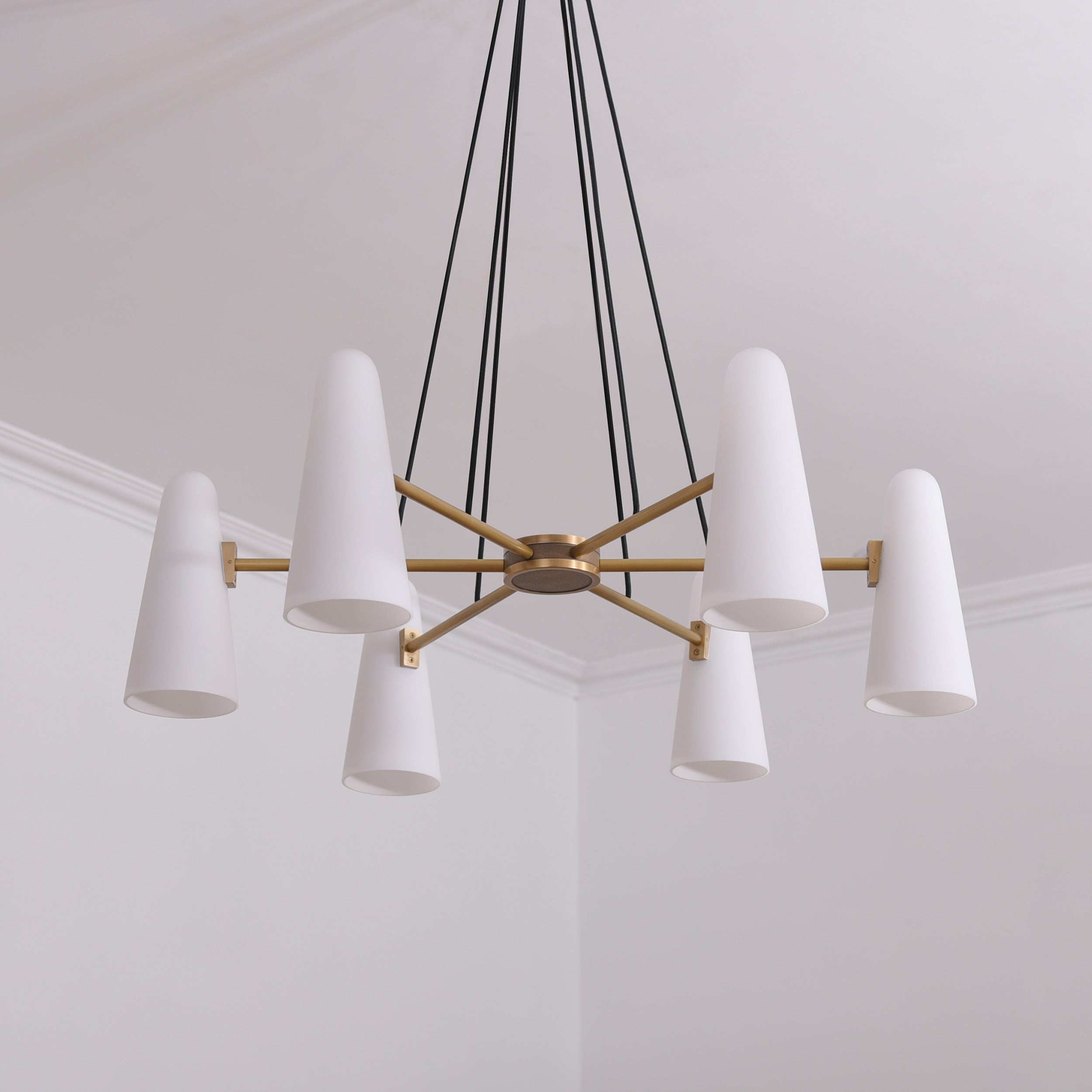 Garanvi 6 Light Chandelier Brass