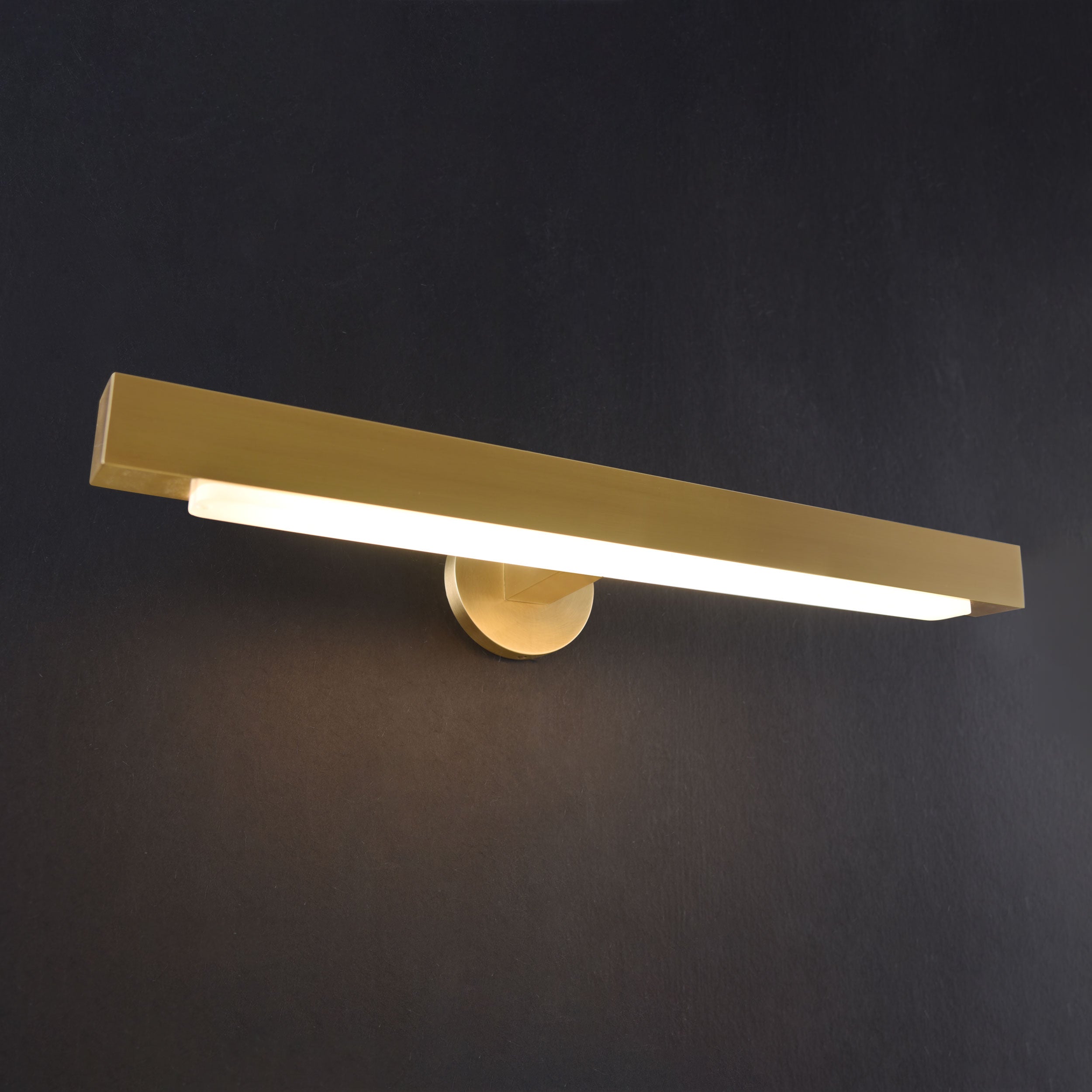 Roll Picture Sconce Brass