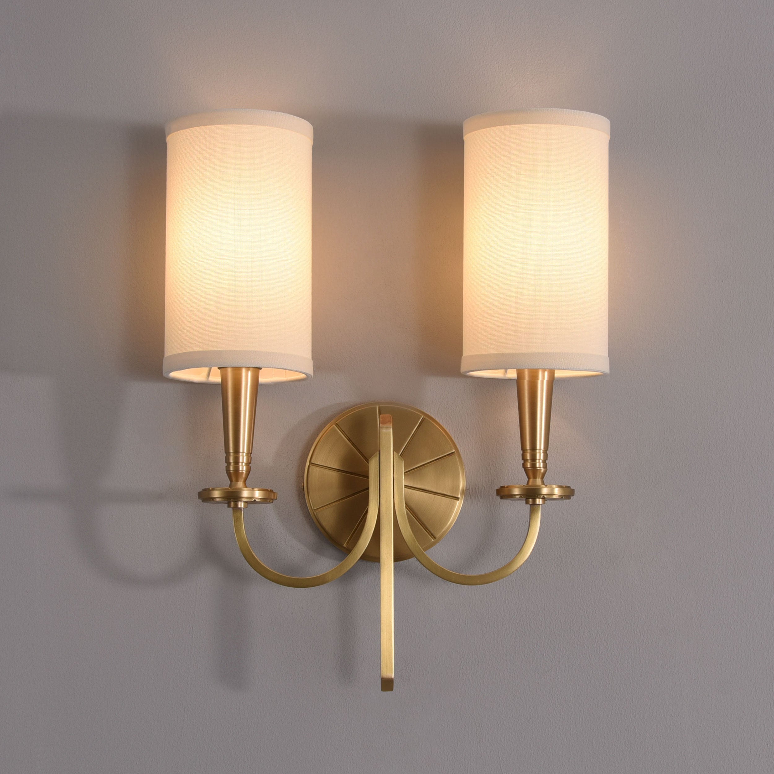 Kinsley Double Sconce Brass