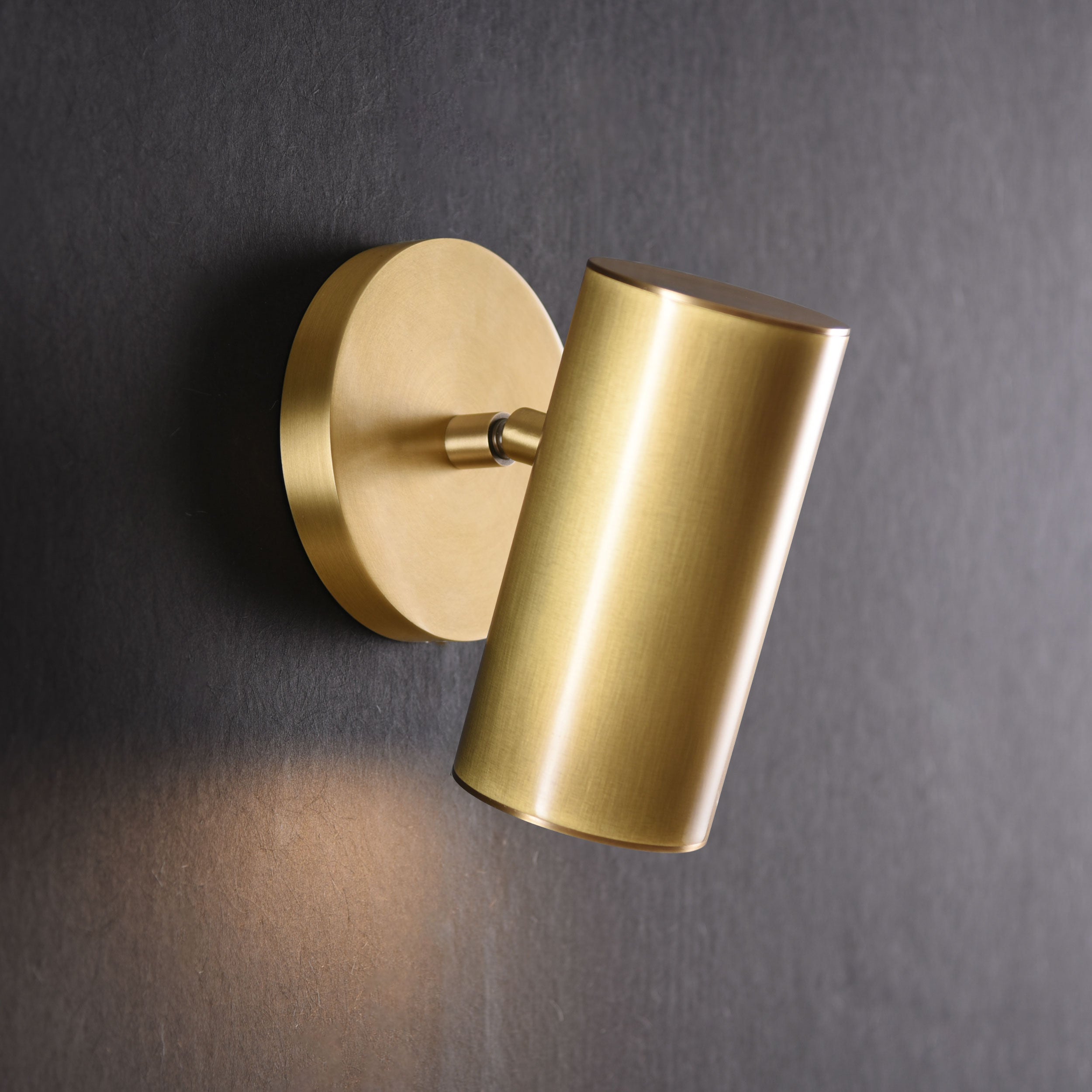 Tayer Sconce Brass