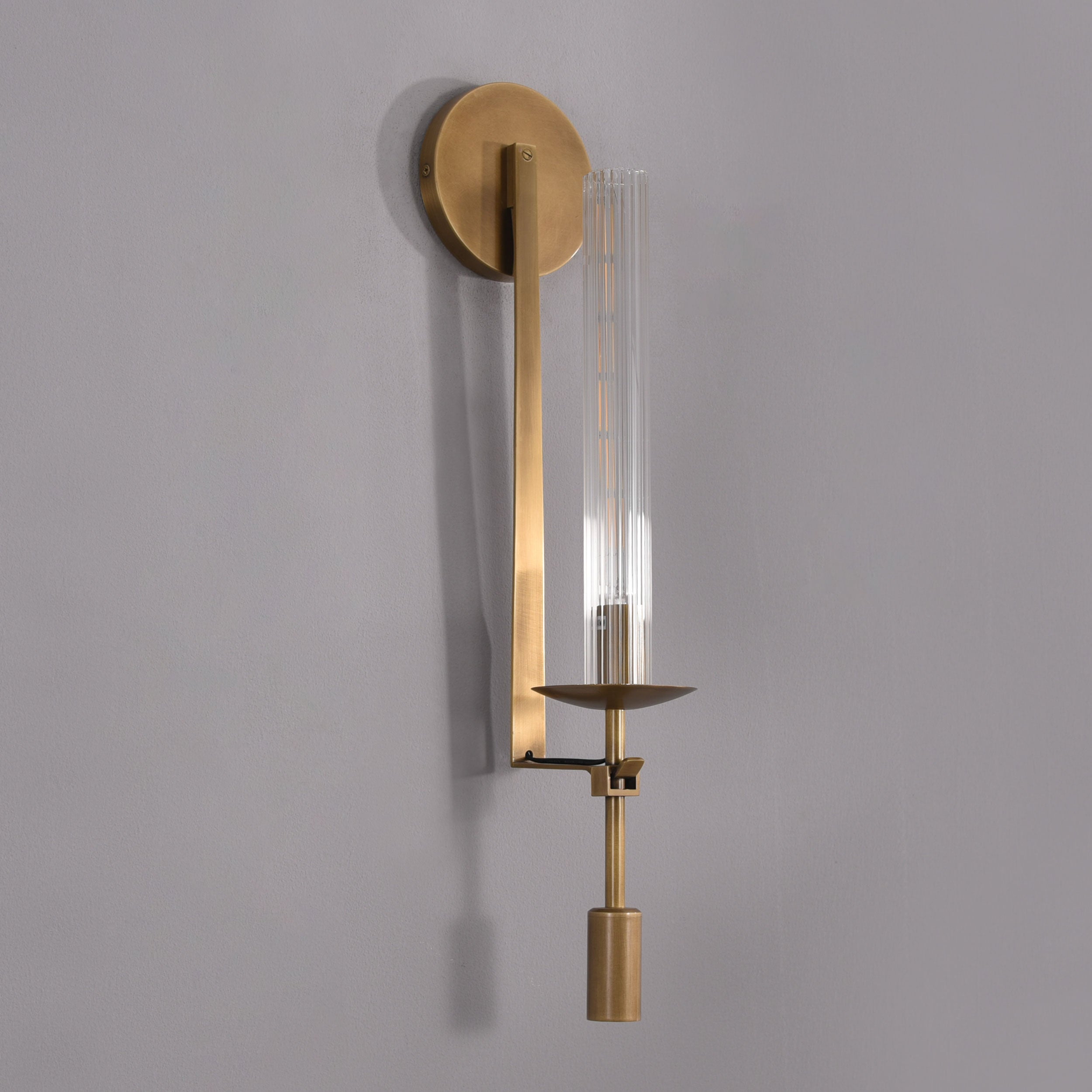 Allan single Sconce Brass