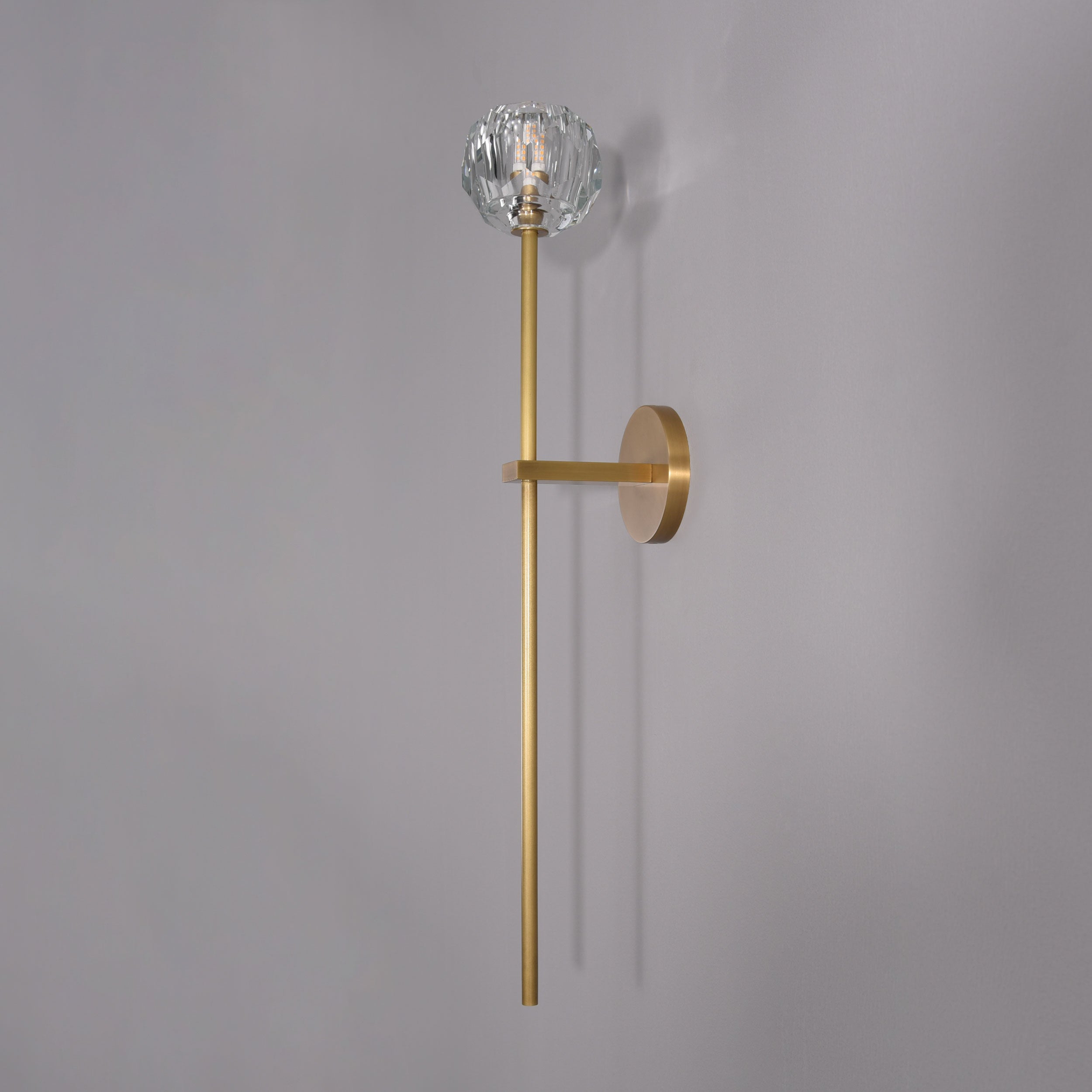 Spheres De Crystal Single Sconce Brass