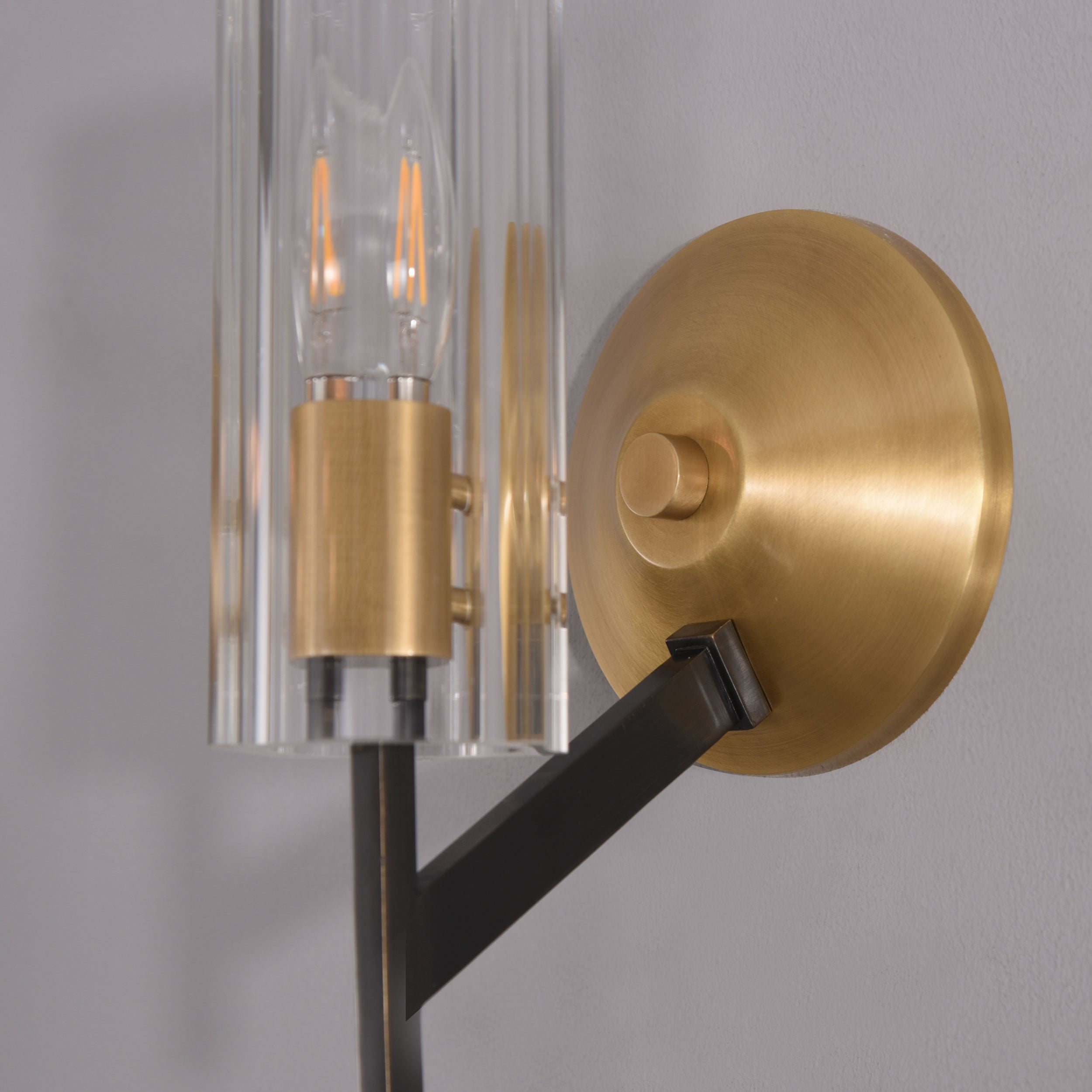 Meati Sconce Bronze