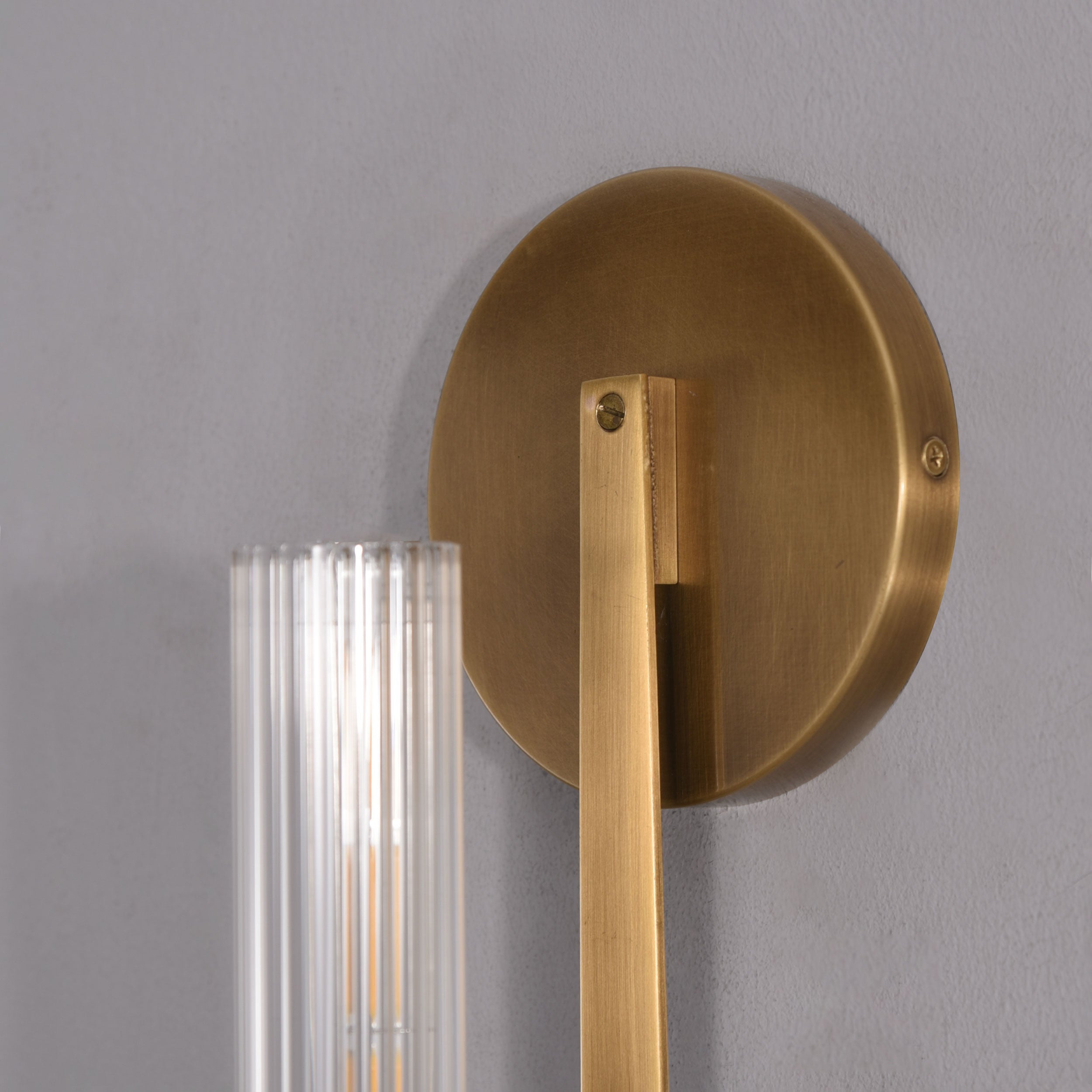 Allan single Sconce Brass