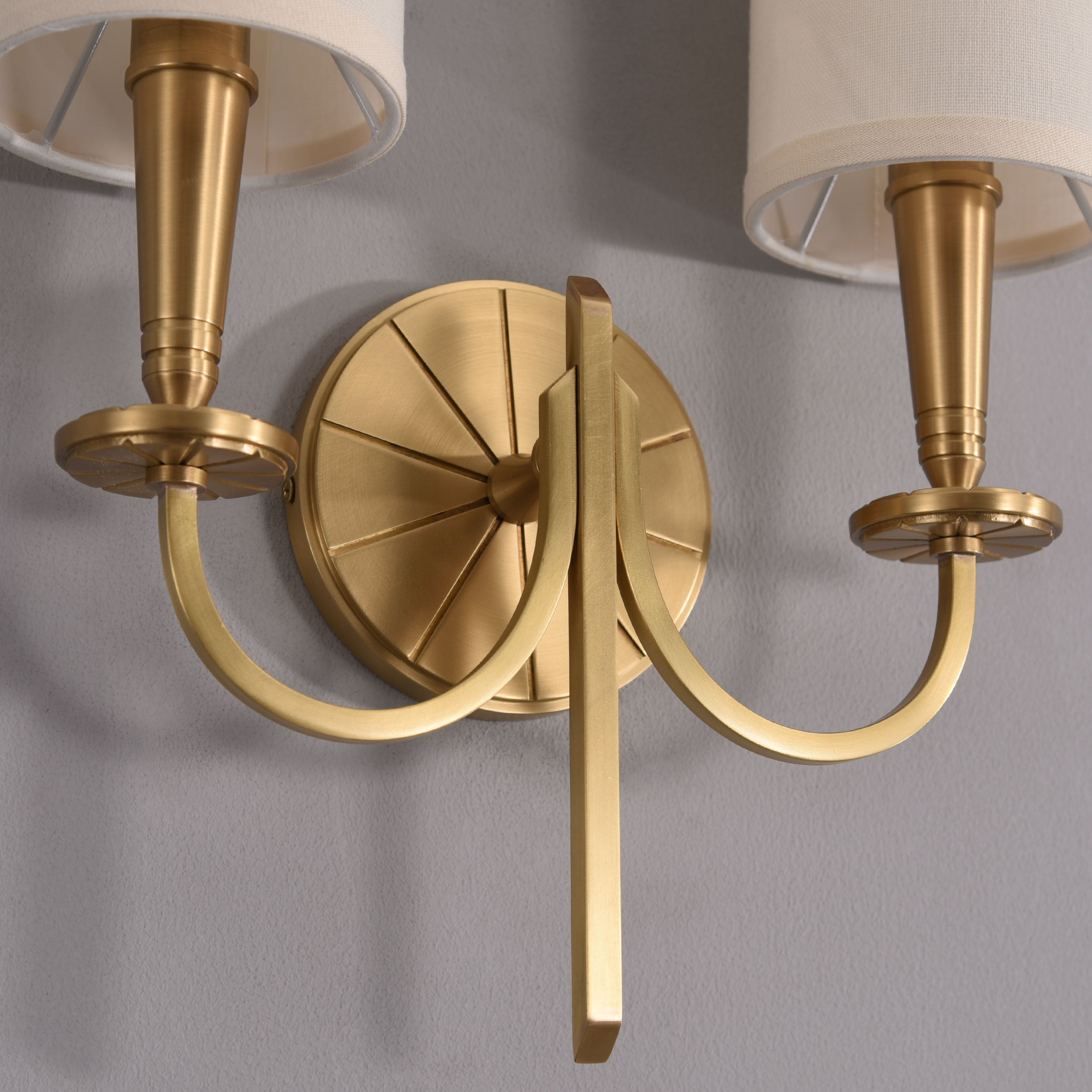 Kinsley Double Sconce Brass