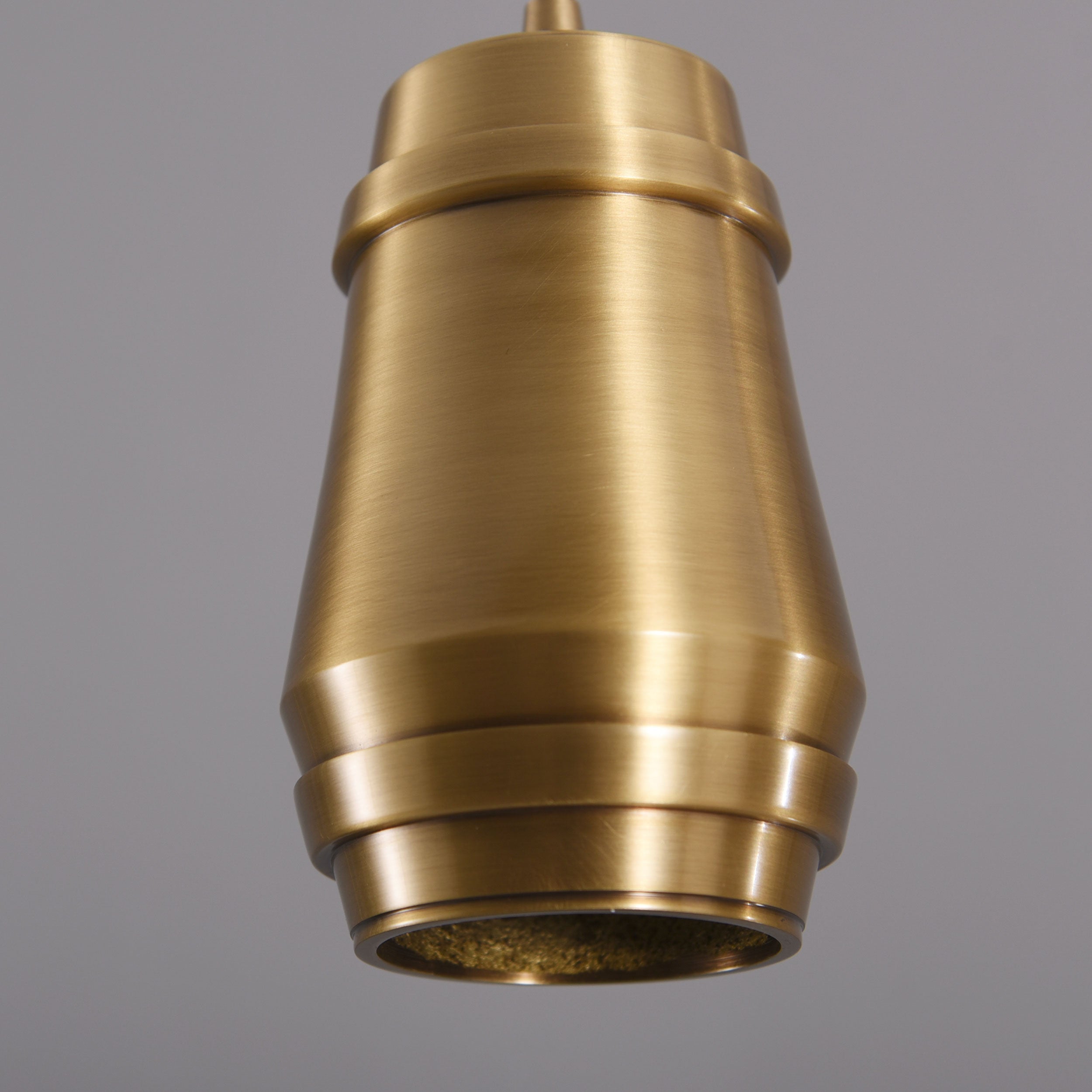 Larate Pendant Brass