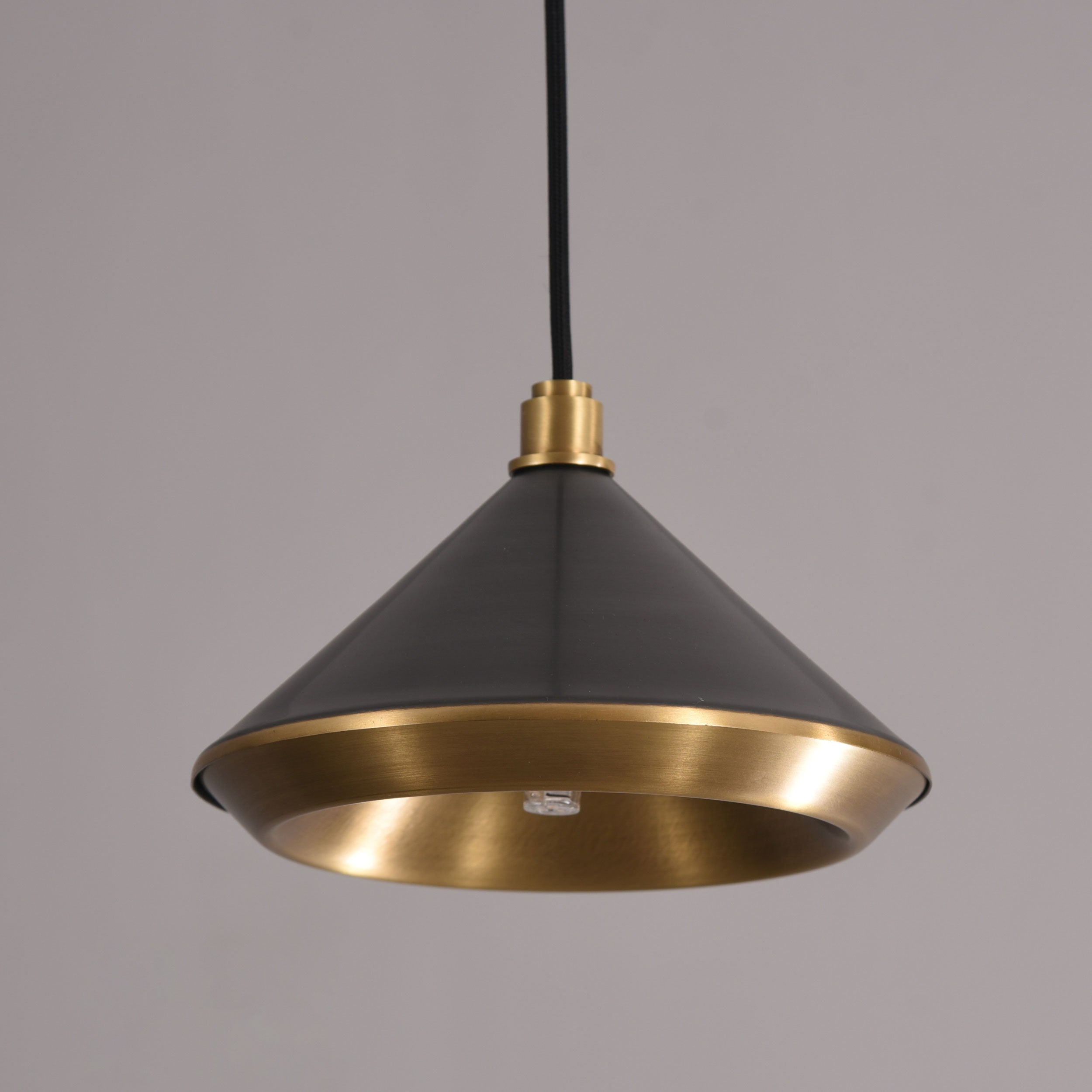 Munge Pendant Brass